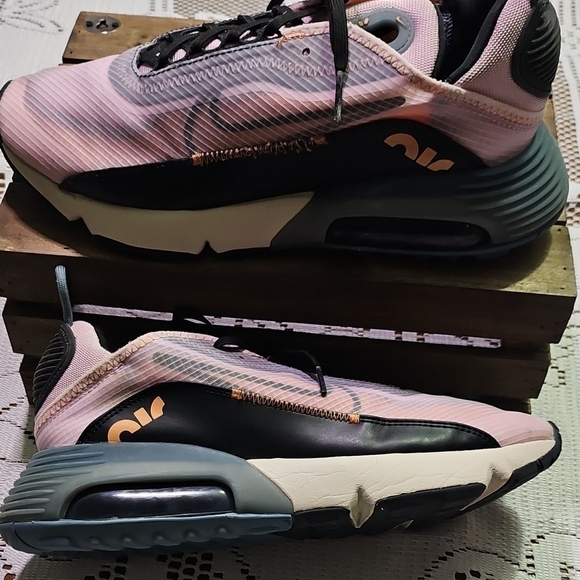 Nike Air Max 2090 'Light Arctic Pink' CT1876-600 - Picture 7 of 9